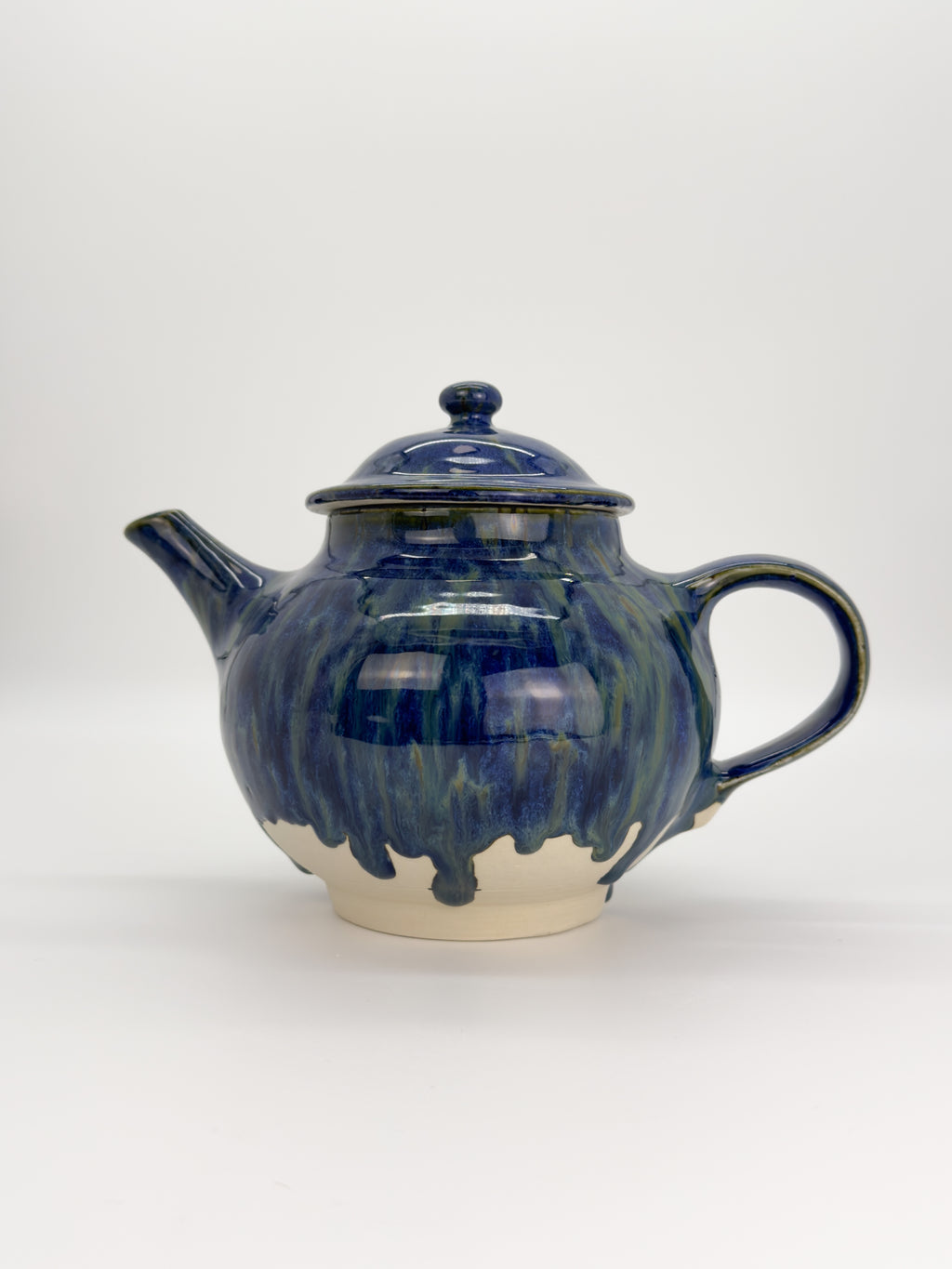 Running Waters Teapot