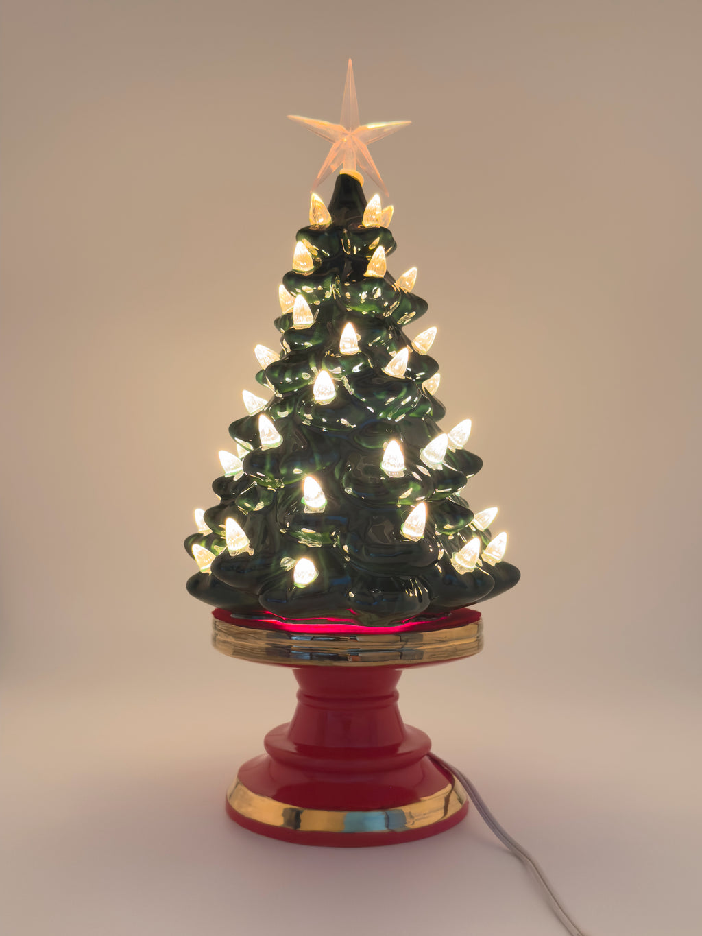 *Green Pedestal Tree Red Base Clear Light / Star