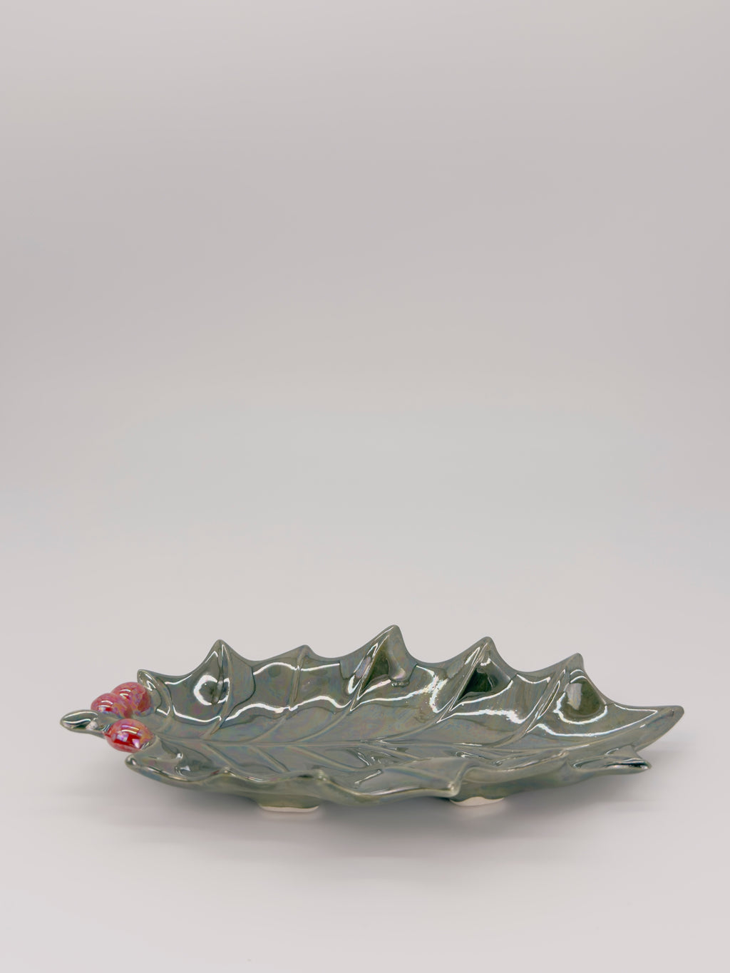 *Holly Leaf Dish